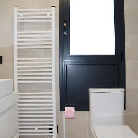 Calp, 4 Pieces, 4 Personnes - Hisp-10-5 * Calpe