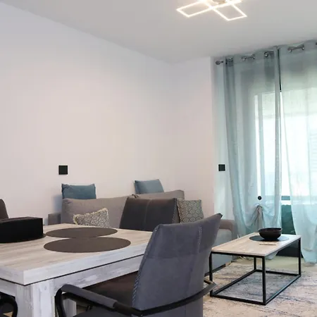 Calp, 4 Pieces, 4 Personnes - Hisp-10-5 *